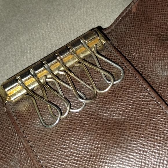 LOUIS VUITTON BROWN CHECKERED LEATHER KEY/CARD HOLDER SMALL WALLET ~ AUTHENTIC - Picture 10 of 13